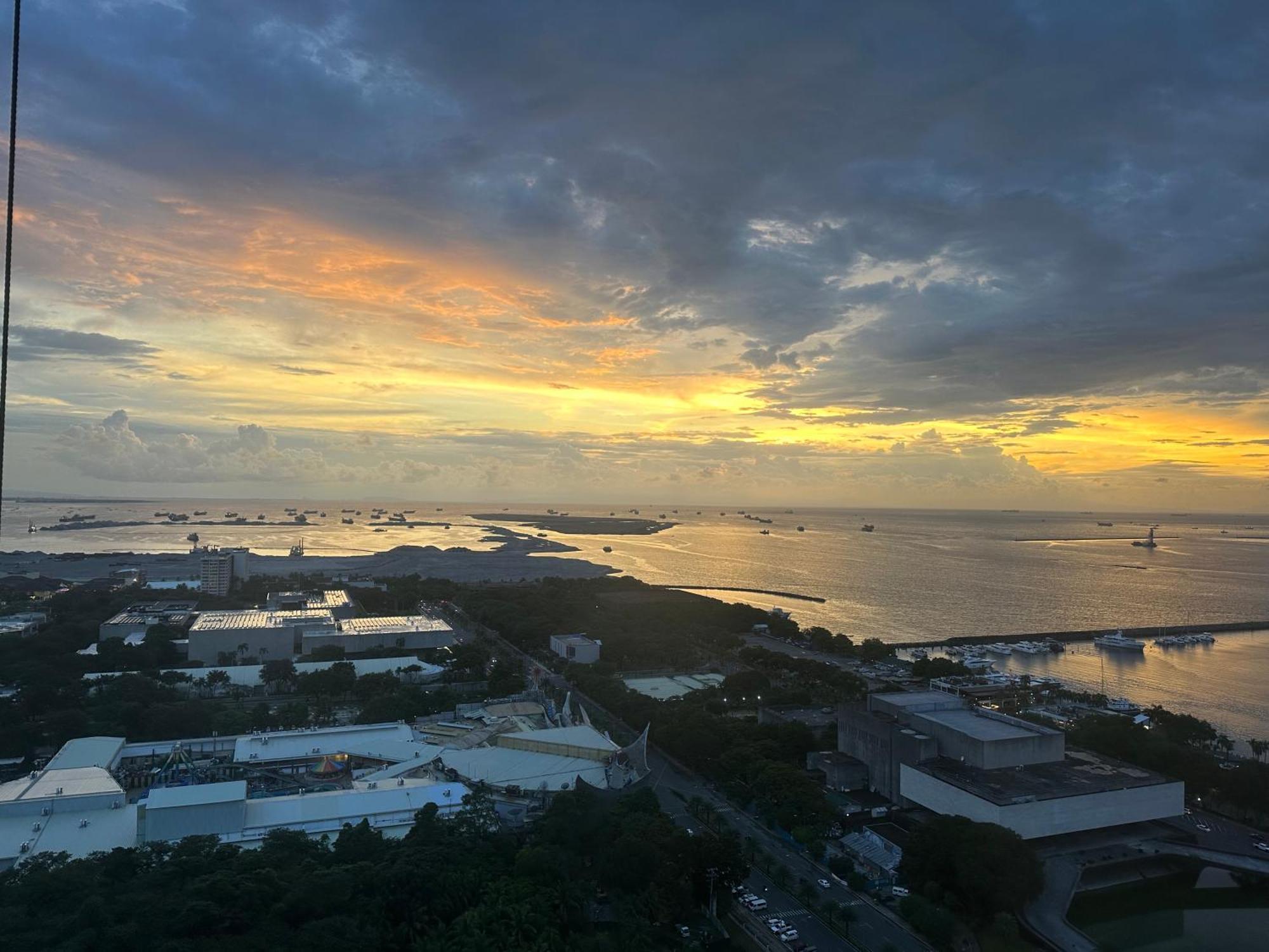 The Radiance Manila Bay Daire Dış mekan fotoğraf